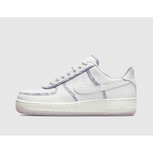 baskets Nike Air Force 1 Blanches Femme 